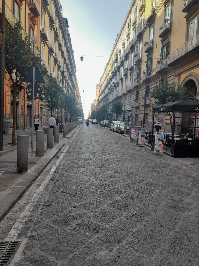 Апартаменти Napoli Centro Storico Un Passo Da San Gennaro Екстер'єр фото