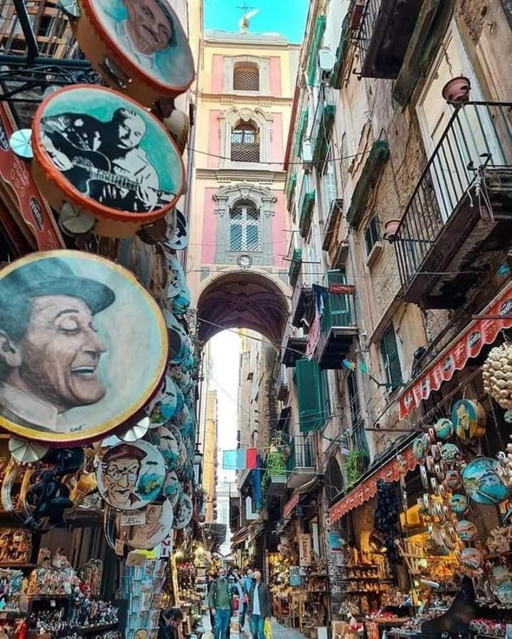 Апартаменти Napoli Centro Storico Un Passo Da San Gennaro Екстер'єр фото
